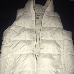 Old Navy Puffer Vest